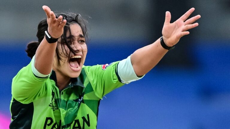 4,4,4,4! Pakistan’s Fatima Sana Brutally Insulted By West Indies Ahead Of T20 Wo – IRE-W Tri-Series: वेस्टइंडीज की बल्लेबाजों ने फातिमा सना की गेंदबाजी की उड़ाई धज्जियां