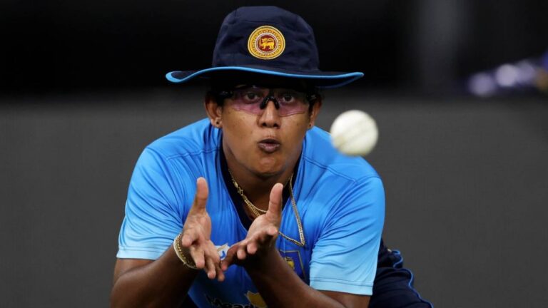 Ambidextrous spinner Shashini Gimhani in Sri Lanka’s T20 World Cup squad – श्रीलंका महिला टी20 विश्व कप टीम: शशिनी गिम्हानी की हुई एंट्री, चमारी अथापथु संभालेंगी कमान