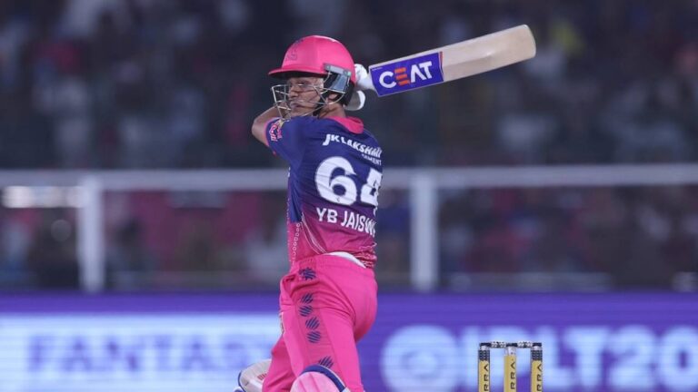 IPL 2026: राजस्थान रॉयल्स के लिए करो या मरो का मुकाबला, प्लेऑफ की दौड़ है रोमांचक